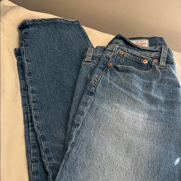 GAP Cheeky Straight High Rise Size 29/8R medium blue jeans - Picture 2 of 14